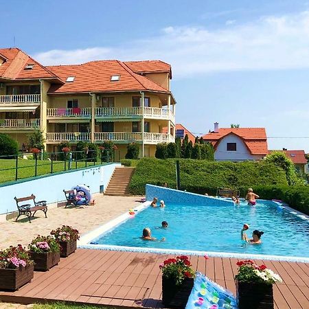 Fured Apartments Balatonfured Exterior photo